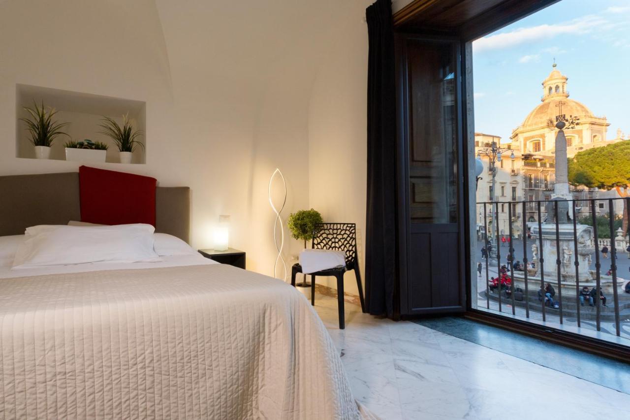 Le Suites Del Duomo House كاتانيا المظهر الخارجي الصورة